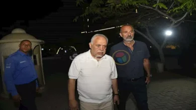 25 صورة من عزاء الفنان الراحل محمد مرزبان بحضور شيرين وأشرف زكي ولقاء سويدان