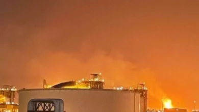 54 مصابًا و18 مفقودًا جراء انفجار في مصنع بقطر
