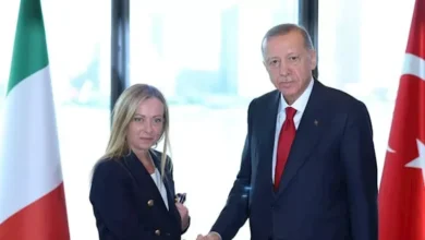 أردوغان يتمنى إقناع الأتراك بالإقلاع عن التدخين بعد إعلان ميلوني