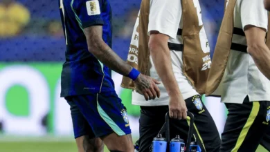 أزمة مالية تعرقل مسيرة رافينيا مع المنتخب البرازيلي
