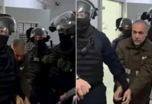 أول ظهور للدكتور حسام أبو صفية في سجون الاحتلال بعد اعتقاله