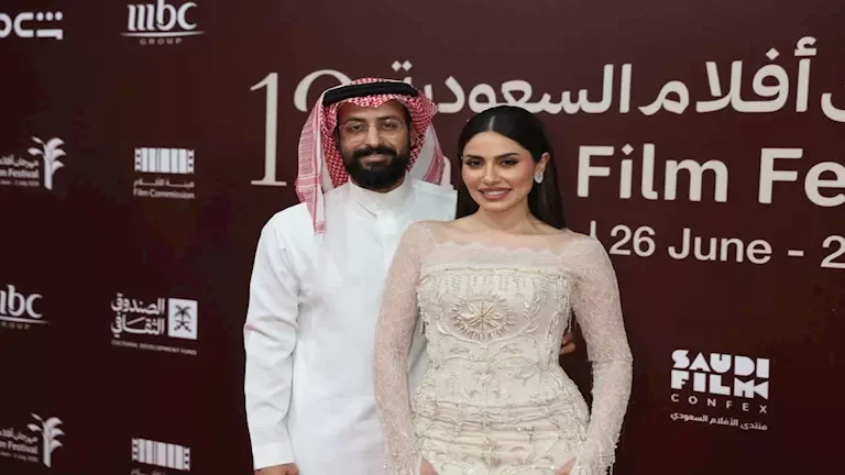 إلهام علي تتألق في افتتاح مهرجان أفلام السعودية
