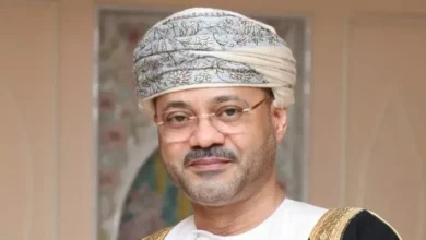 إيران وعمان يؤكدان التزامهما بحرية الملاحة في مضيق هرمز