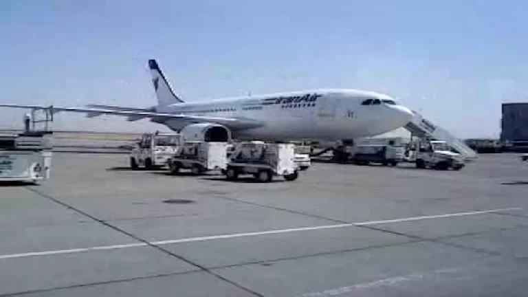 استئناف رحلات الطيران في مطار الخميني الدولي بتقاطر حجاج من السعودية