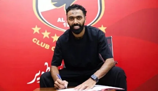 الأهلي المصري يجدد عقد حسين الشحات رسمياً