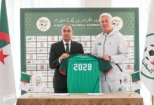 الاتحاد الجزائري يعلن تمديد عقد المدرب بيتكوفيتش قبيل انطلاق كأس العالم