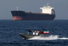 الحرس الثوري: عدم التنسيق مع إيران لعبور مضيق هرمز غير مقبول