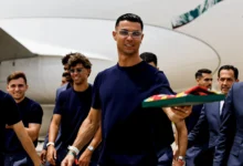 الدون يستفسر: هل يتم تفتيش النظارة؟