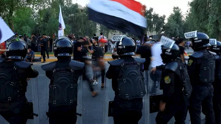 القبض على 47 نائبًا ومسؤولًا بتهم فساد في العراق