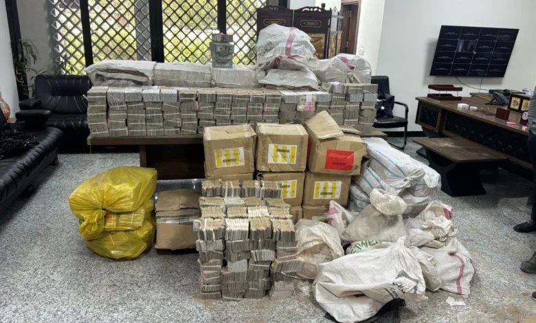 القضاء يعلن ارتفاع الأموال المضبوطة في قضية عدنان الجميلي إلى 98 مليار دينار و11 مليون دولار 1 القضاء يعلن ارتفاع الأموال المضبوطة في قضية عدنان الجميلي إلى 98 مليار دينار و11 مليون دولار