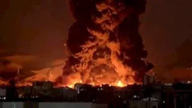 القيادة الوسطى الأمريكية تستهدف أنظمة الدفاع الجوي ومواقع رادارات المراقبة قرب هرمز