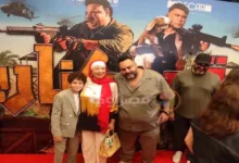 انتصار بالحجاب ورانيا يوسف بفستان مميز في العرض الخاص لفيلم "صقر وكناريا"