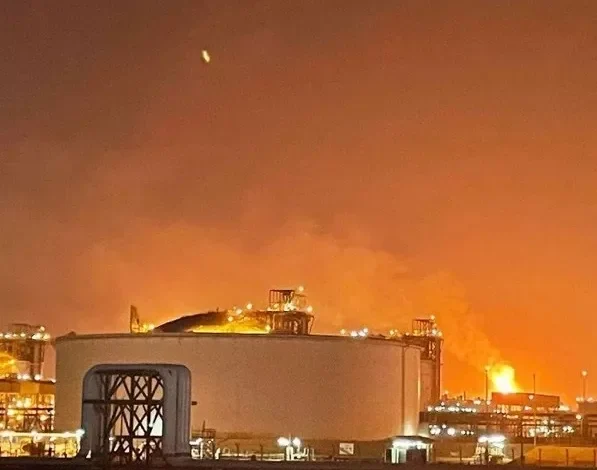 انفجار غاز في رأس لفان القطري يسفر عن إصابة العشرات ووجود مفقودين