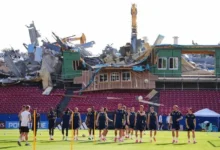 انهيار مدرج تدريبات المنتخب السويدي يثير القلق