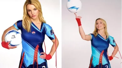 بريتني سبيرز تشارك لحظات من كواليس احتفالها بكأس العالم 2002