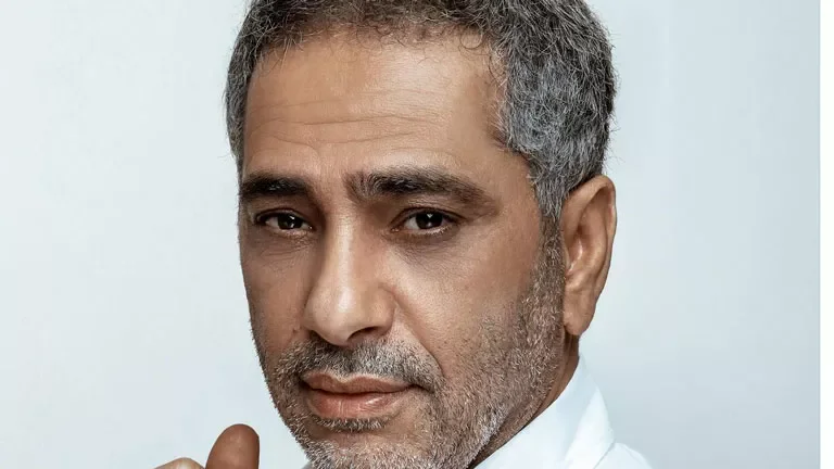 تأجيل محاكمة فضل شاكر إلى موعد جديد بسبب تدهور حالته الصحية