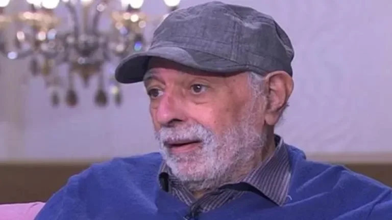تخرج مدحت مرسي من كلية الزراعة في ذكرى وفاته