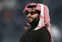 تركي آل الشيخ ينعى الفنان عبدالعزيز مخيون ويصفه بـ"الكبير والمحترم والمثقف"