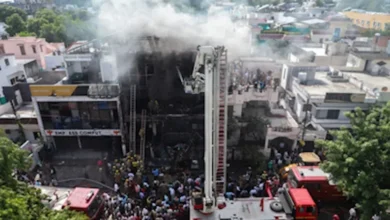 حريق هائل في مبنى تجاري بالهند يسفر عن مقتل 14 شخصاً