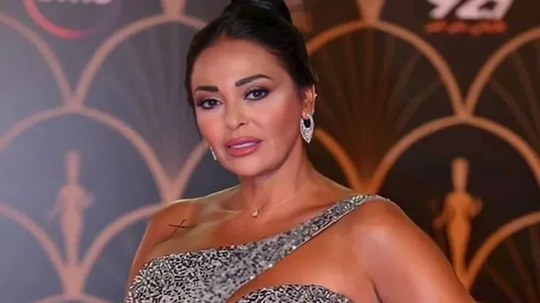"داليا البحيري تكشف كواليس تعاونها الأول مع عادل إمام"