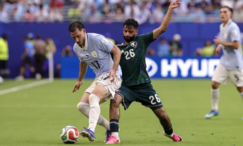 دونيس: خبرة منتخب الأوروغواي تجعل التعادل نتيجة مرضية 1 دونيس: خبرة منتخب الأوروغواي تجعل التعادل نتيجة مرضية