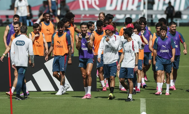 رونالدو: منتخب البرتغال يتجاوز الانتقادات ويظهر تماسكه القوي