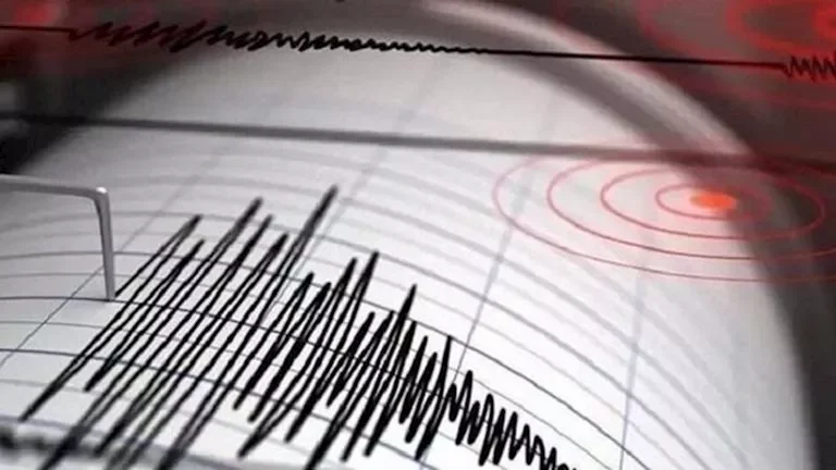 زلزال بقوة 6.7 درجة يضرب إندونيسيا