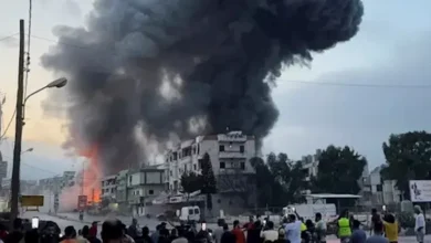 سفير إسرائيل في واشنطن يعلن عن تعليق جميع العمليات الهجومية في لبنان