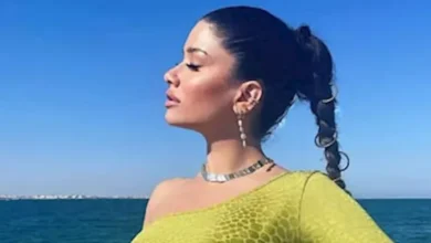 سينتيا خليفة تستمتع بإجازتها مع "أكلة سمك على البحر" في أحدث ظهور لها