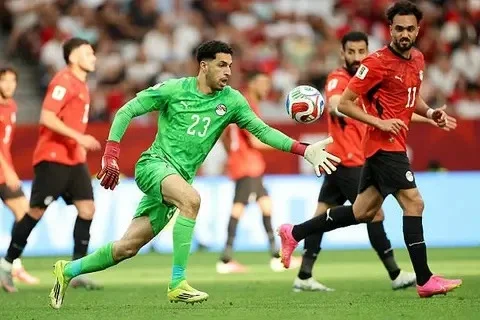 شوبير وحكيمي يتألقان في التشكيل المثالي لدور المجموعات بالمونديال