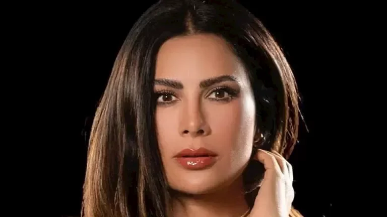 صبا مبارك تشرح أسباب انضمامها لمسلسل "ورد على فل وياسمين" 1 صبا مبارك تشرح أسباب انضمامها لمسلسل "ورد على فل وياسمين"
