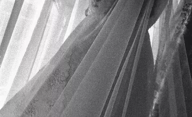 صور حصرية لـ هايدي رفعت ومصطفى منصور في أزياء حفل زفافهما