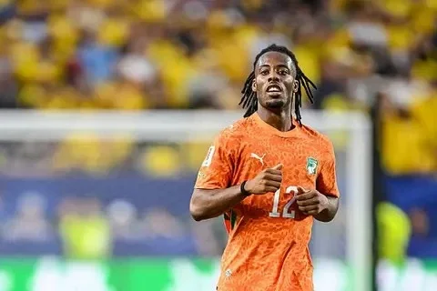 فضيحة مراهنات تثير الارتباك في معسكر منتخب الأفيال قبل مواجهة ألمانيا 1 فضيحة مراهنات تثير الارتباك في معسكر منتخب الأفيال قبل مواجهة ألمانيا