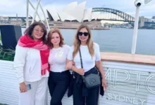 ليلى علوي تشارك صوراً مع إلهام شاهين وهالة صدقي خلال زيارتهم لأستراليا