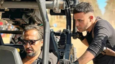 محمد عادل إمام يثني على المخرج حسين المنباوي عقب تجربتهما في "صقر وكناريا"
