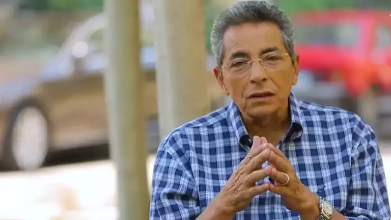 محمود سعد ينعي الفنان عبدالعزيز مخيون بعبارات مؤثرة 1 محمود سعد ينعي الفنان عبدالعزيز مخيون بعبارات مؤثرة