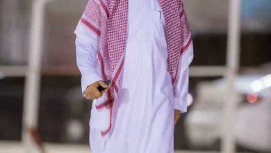 مدرج الوحدة يؤكد دعمه لعودة اللحياني