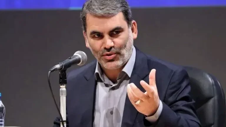 مسؤول إيراني: إيرادات تصل إلى مليوني دولار من كل سفينة تعبر مضيق هرمز