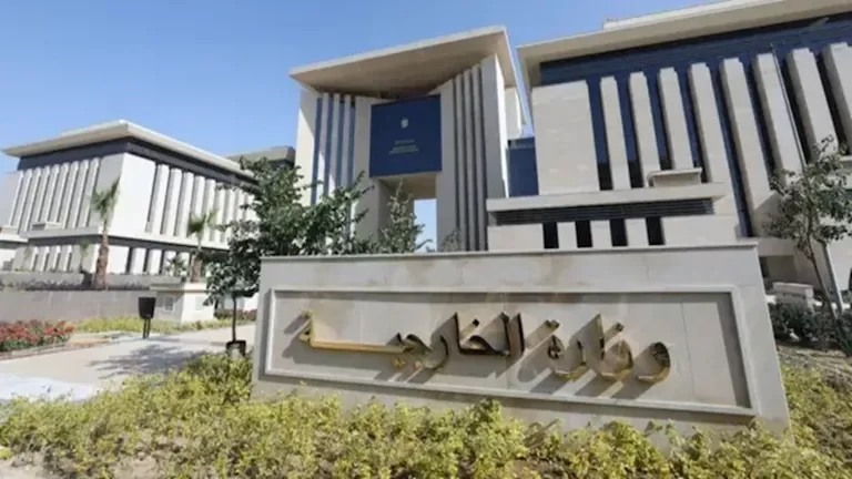 مصر تعبر عن تعازيها للعراق في ضحايا انقلاب حافلة جنوب البلاد