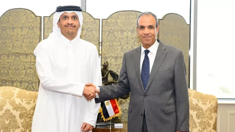 مصر وقطر تتباحثان حول جهود الوساطة بين إيران وأمريكا في القاهرة