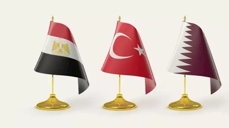 مصر وقطر وتركيا تسعى لتنفيذ مخرجات مؤتمر شرم الشيخ حول غزة