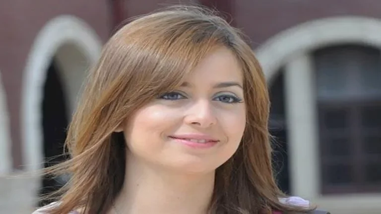 مظهر شاهين يعبّر عن دعمه للفنانة هبة مجدي ويشيد بموهبتها واحترامها