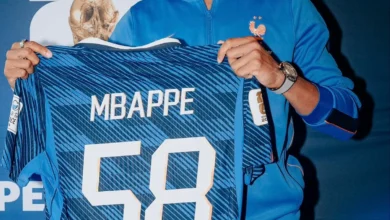 منتخب فرنسا يكرم هدافه التاريخي الجديد