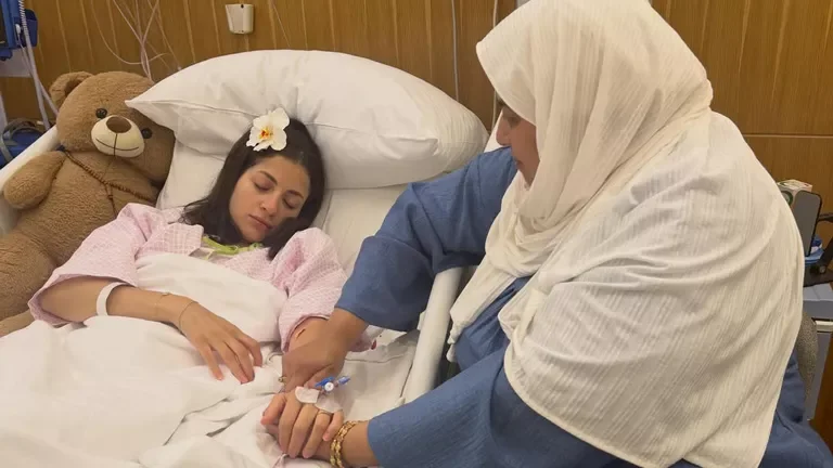 منى فاروق تعلن عن خضوعها لعملية استئصال المرارة