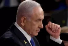 نتنياهو يوجه جيش الاحتلال بوقف العمليات في لبنان فوراً تحت الضغوط