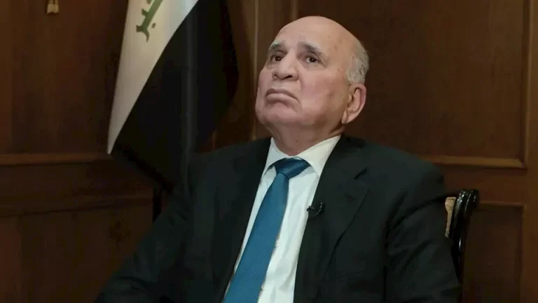 وزير الخارجية العراقي: استمرار المناوشات العسكرية يهدد أمن مضيق هرمز