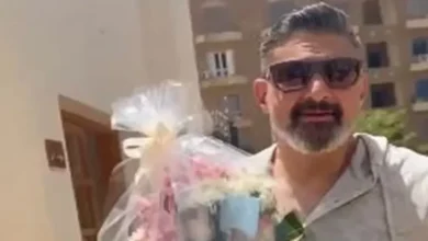ياسر جلال يتفقد نجوم الفن في دار إقامة ورعاية كبار الفنانين