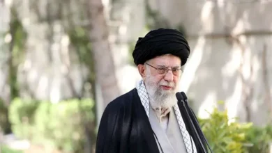 إيران تحدد موقع جثمان خامنئي قبل مراسم دفنه النهائية