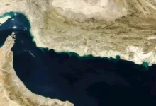 إيران تحذر بريطانيا وفرنسا من أي تدخل عسكري في مضيق هرمز