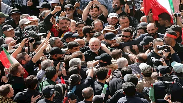 إيران تكشف عن طرق الحفاظ على جثمان خامنئي لأكثر من 4 أشهر دون تحنيط